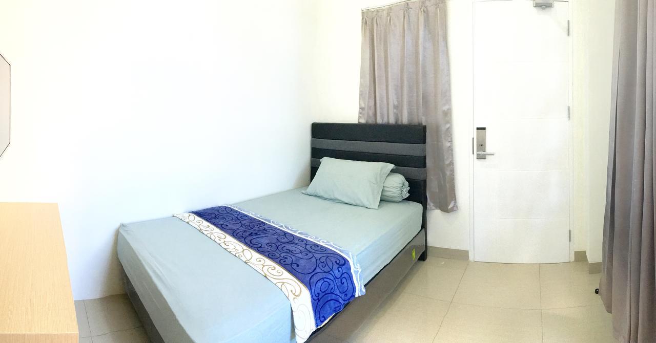Grand Mulia Guest House Balikpapan (Borneo) Exterior photo