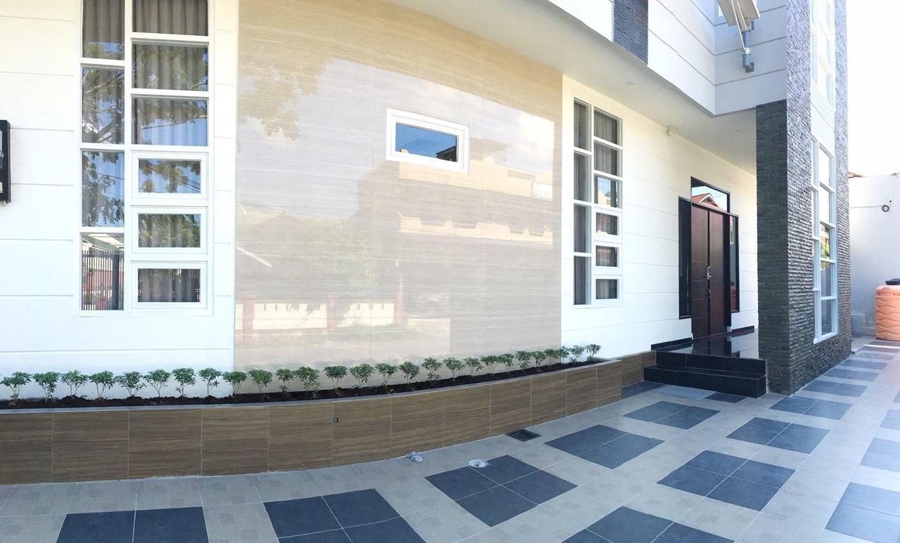 Grand Mulia Guest House Balikpapan (Borneo) Exterior photo